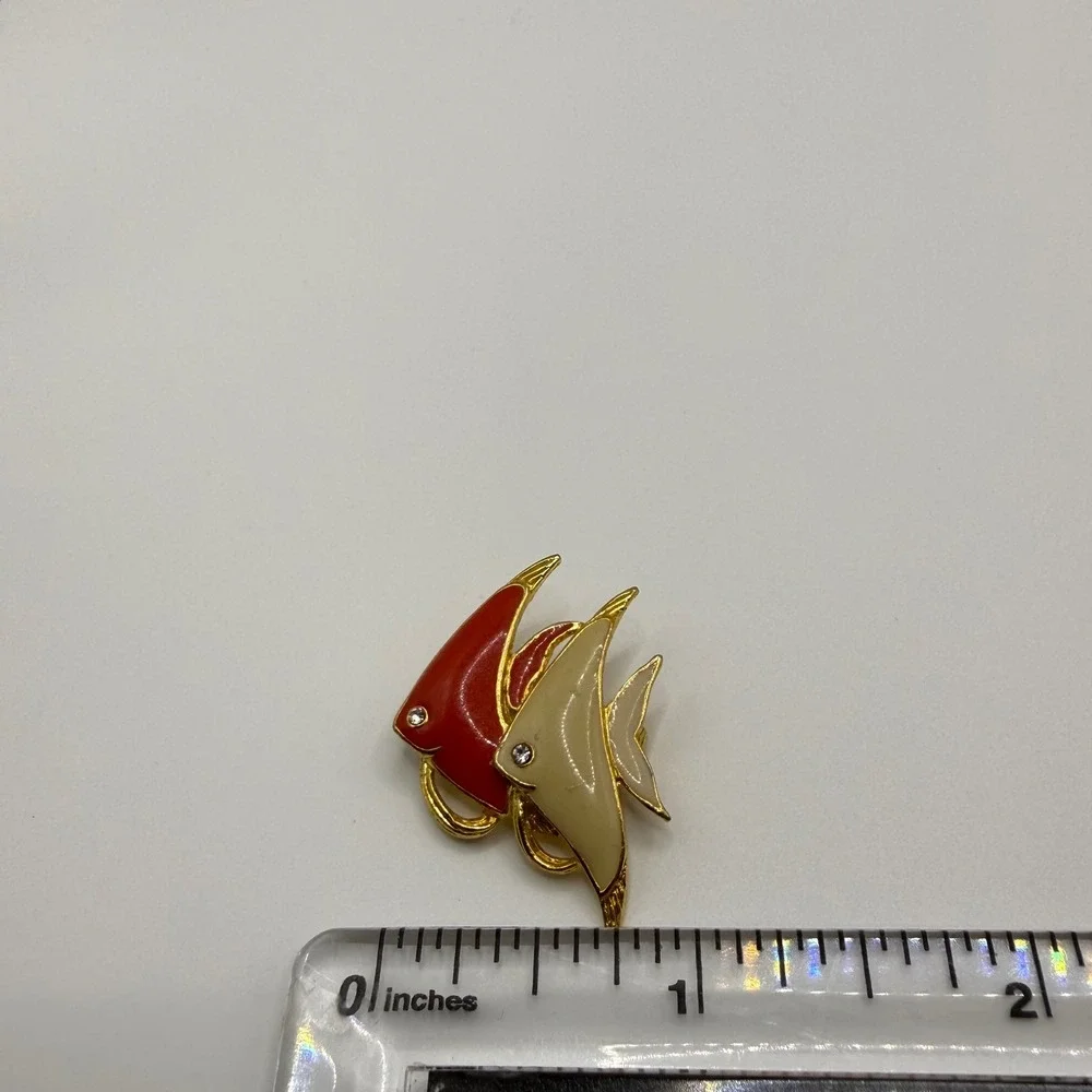 Vintage MJ Ent Red Cream Enamel Angelfish Brooch Gold Tone Rhinestone Eye Pin